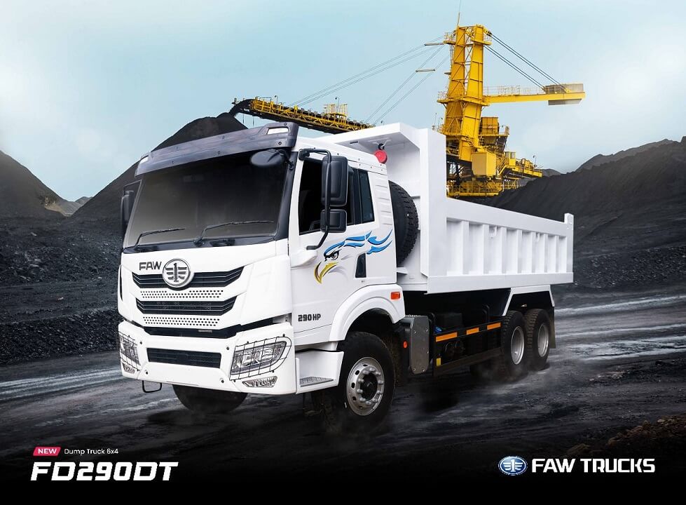 mobil truk muat pasir