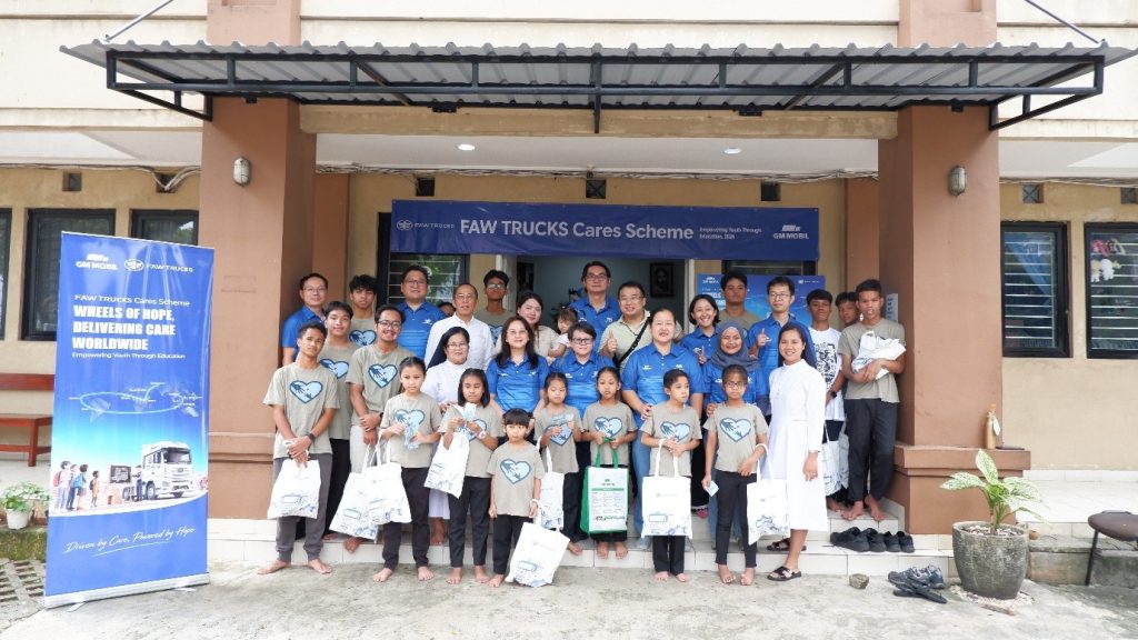 Program CSR FAW Trucks Bersama GM Mobil